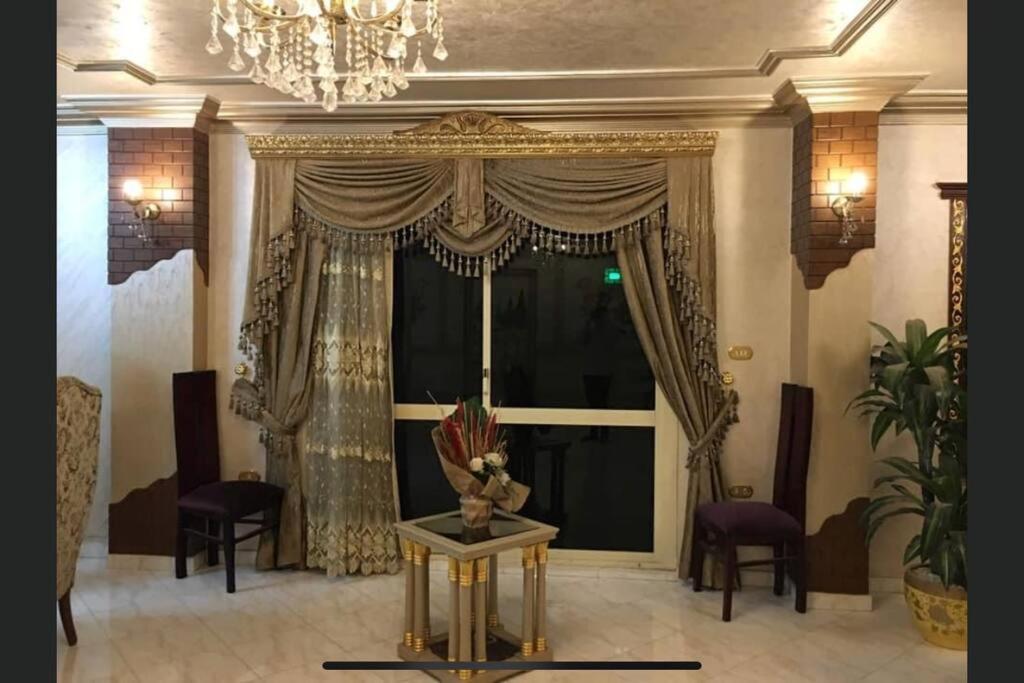 Royal Pyramids Palace Residence Kair Zewnętrze zdjęcie