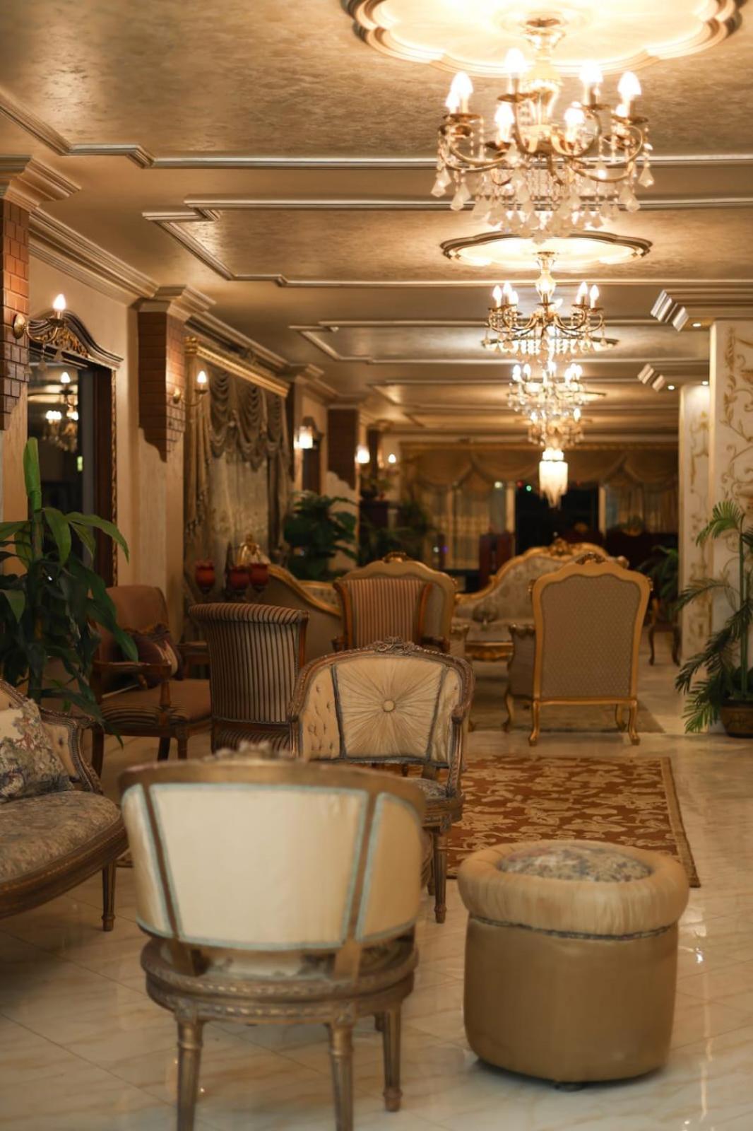 Royal Pyramids Palace Residence Kair Zewnętrze zdjęcie